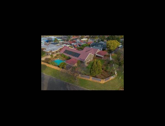 4 BEDROOM HOUSE FOR SALE IN ALBEMARLE EXT 2